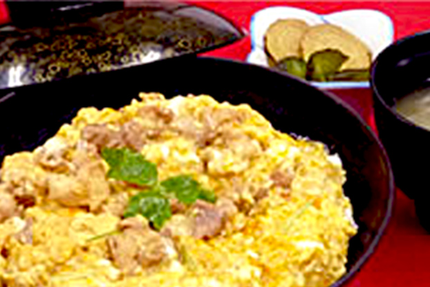 Image for the Hinai chicken rice bowl (oyakodon)